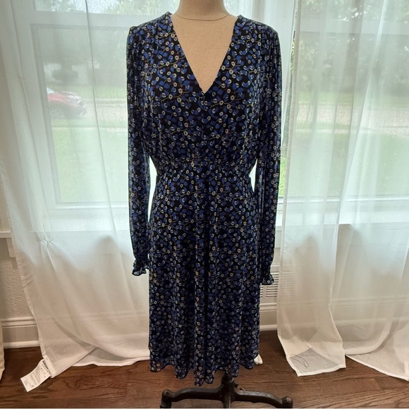 Cabi "The Ten Dress" Size Medium EUC‎ - Picture 3 of 8